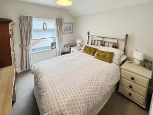 Photo 17- click for photo gallery